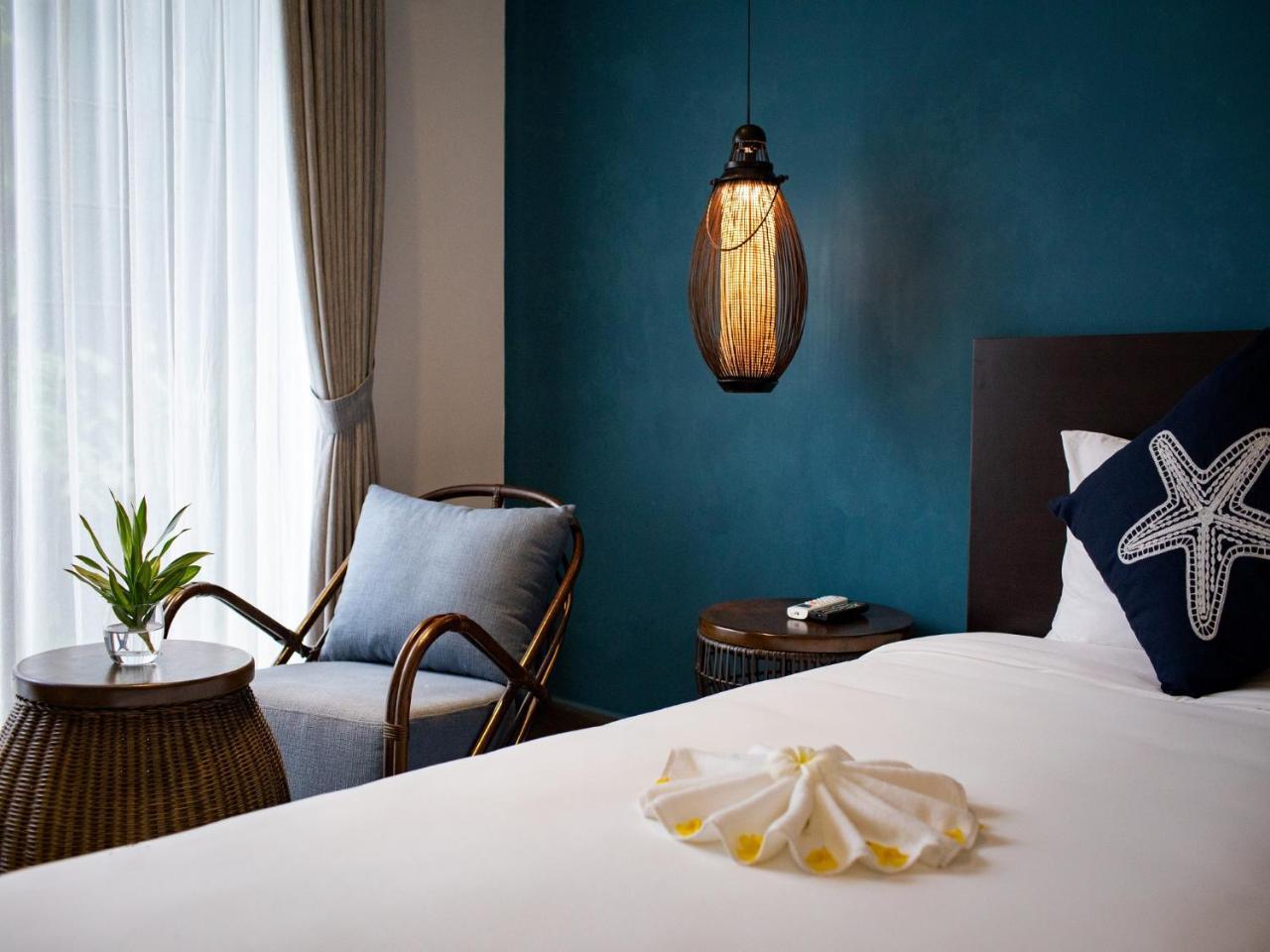 The Blue Alcove Hotel Hoi An Exterior photo